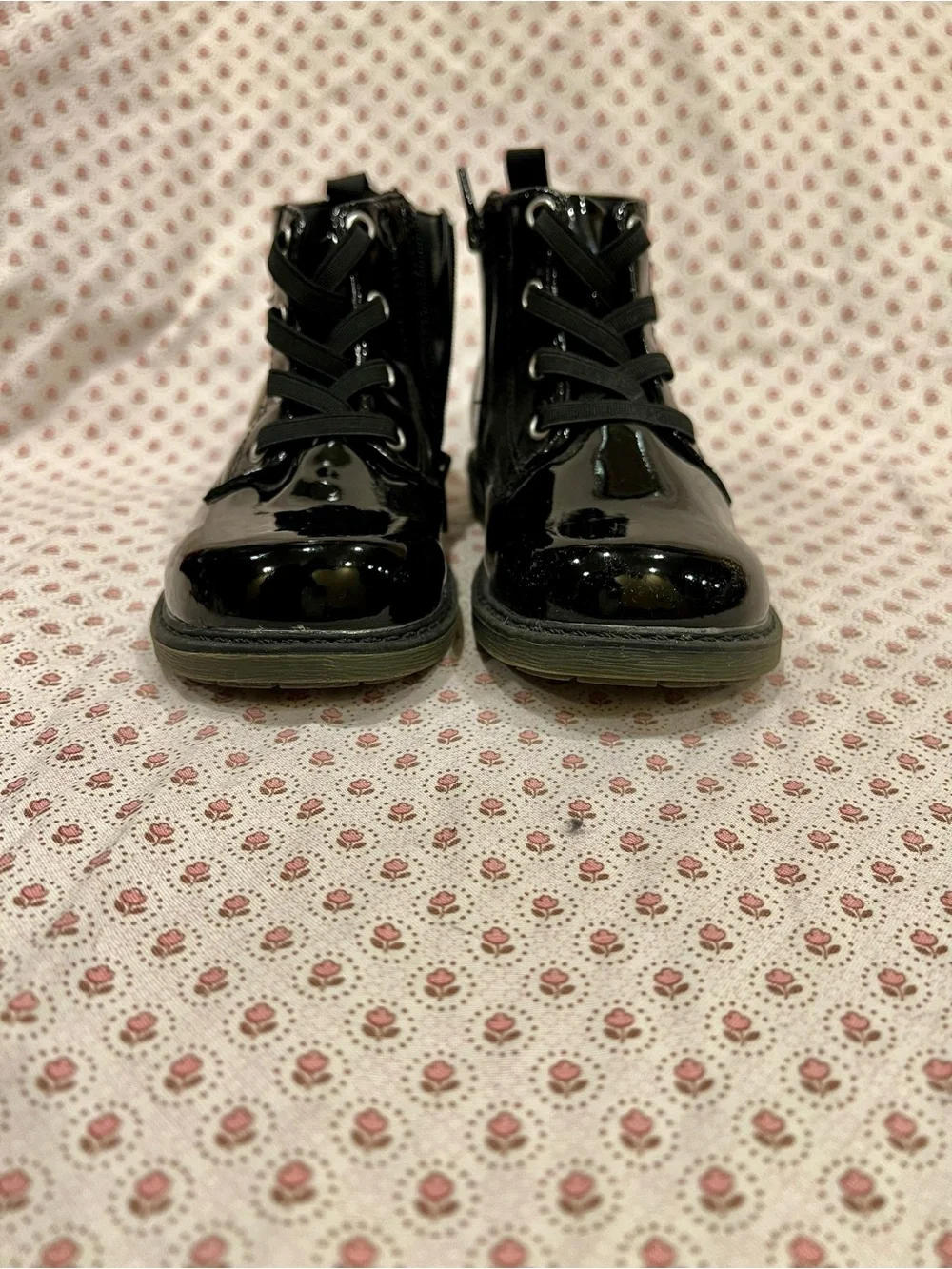 Harper Canyon Girl Black Patent Lace-Up Ankle Boots with Star & Heart Patches